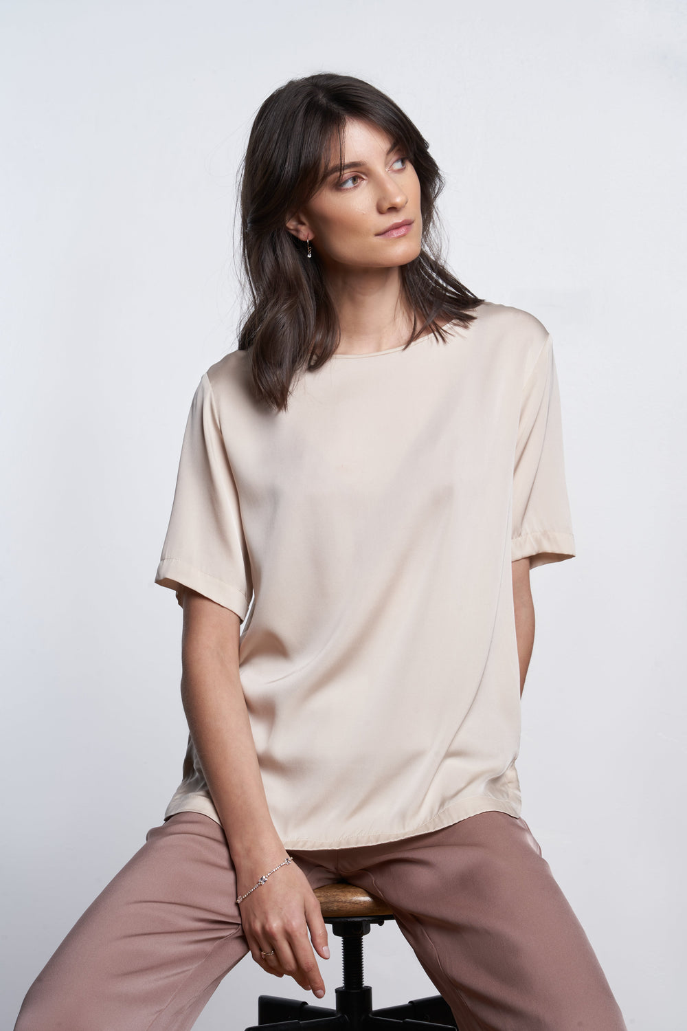 Berlin T Top - Almondine