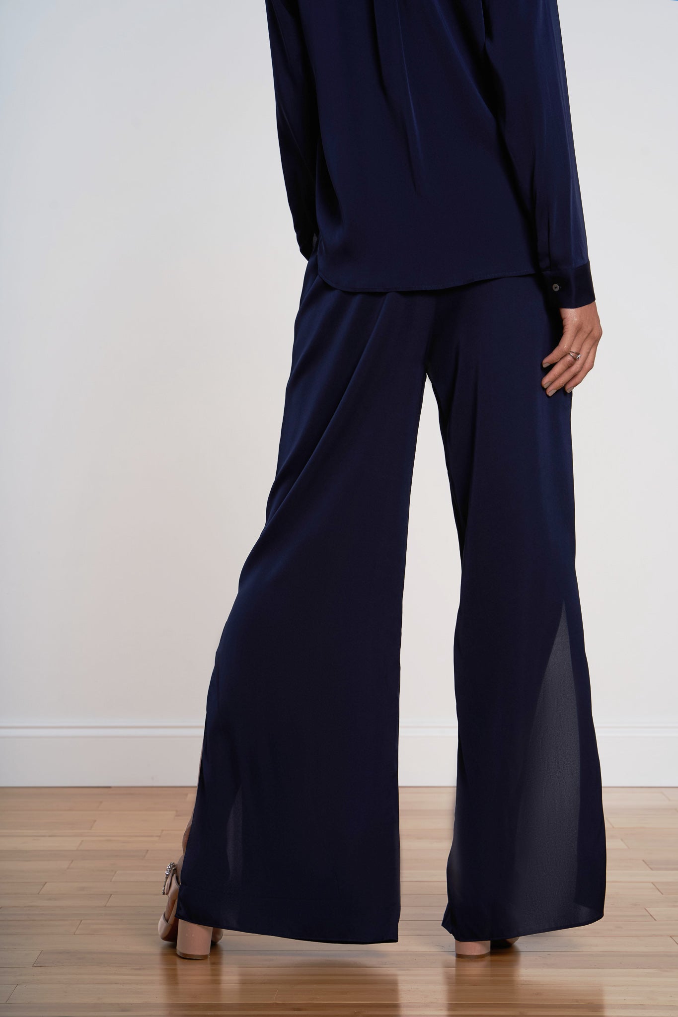 PondyPant_Navy_Back_2048x.jpg?